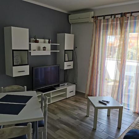 Apartment Martina Banjol Kültér fotó
