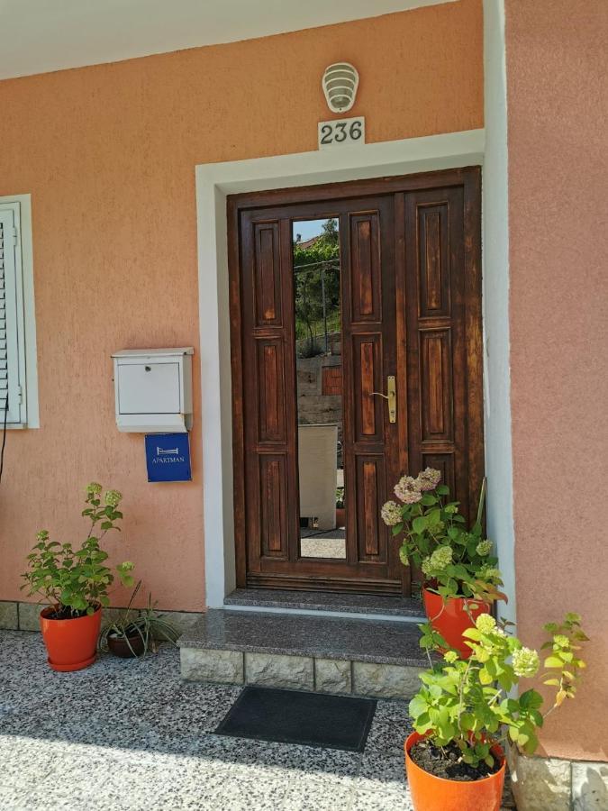 Apartment Martina Banjol Kültér fotó