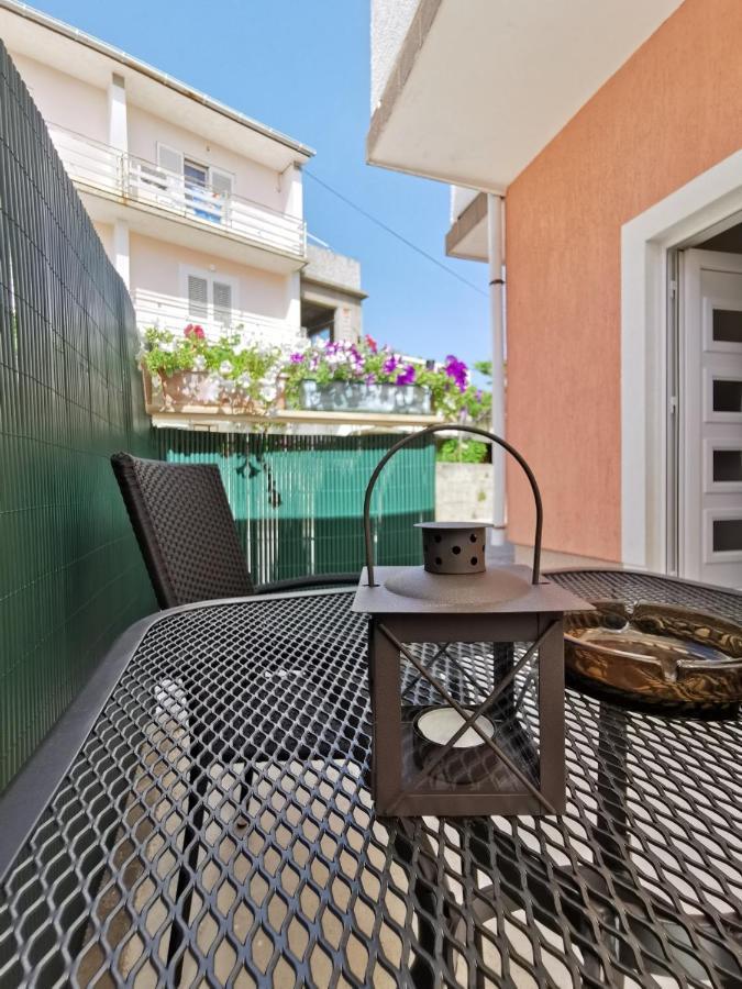 Apartment Martina Banjol Kültér fotó