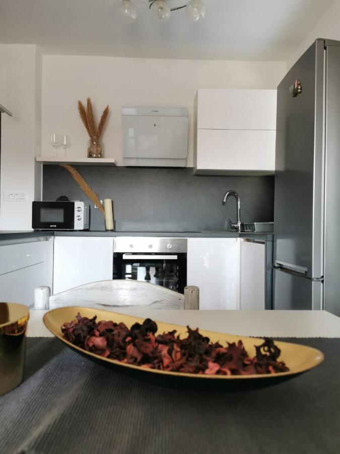 Apartment Martina Banjol Kültér fotó