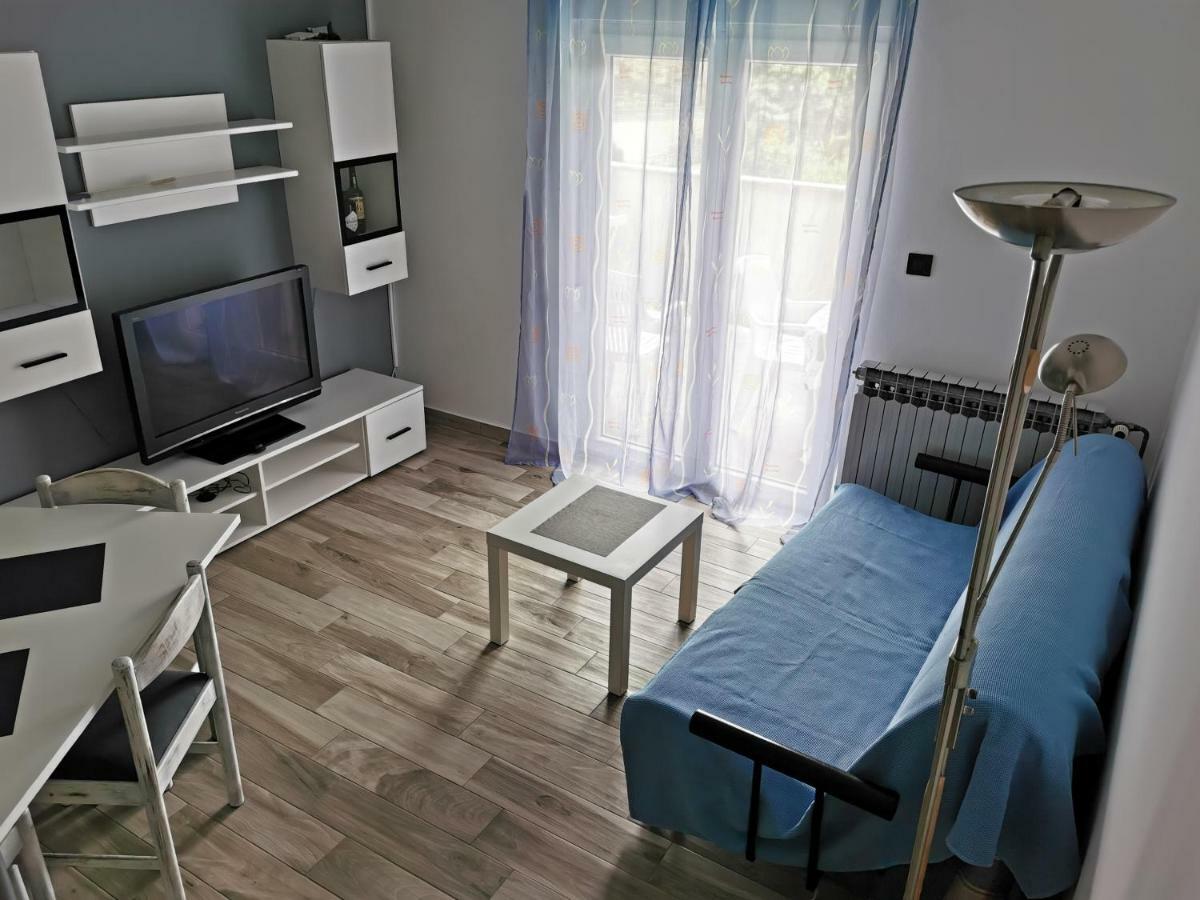 Apartment Martina Banjol Kültér fotó